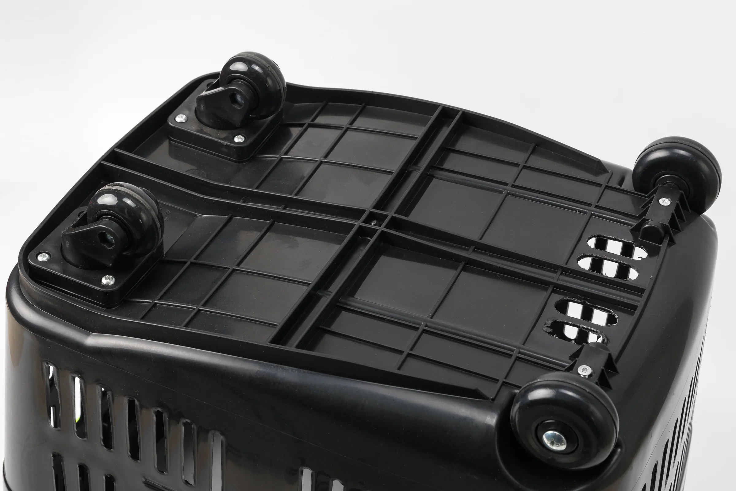 Keshun roller basket with contrast rim for supermarket use