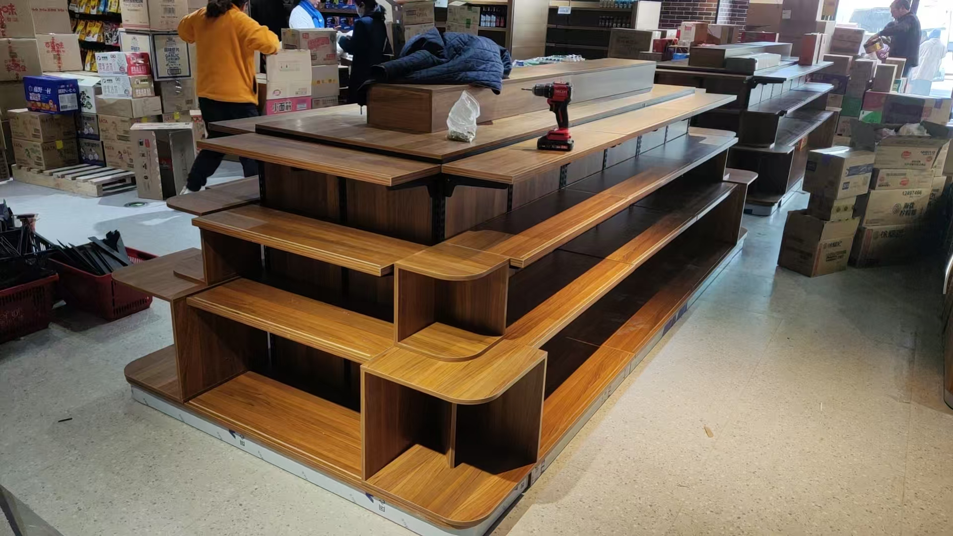 The Magic of Supermarket Shelf-Layout: Small Tweaks That Keep Customers Buying
